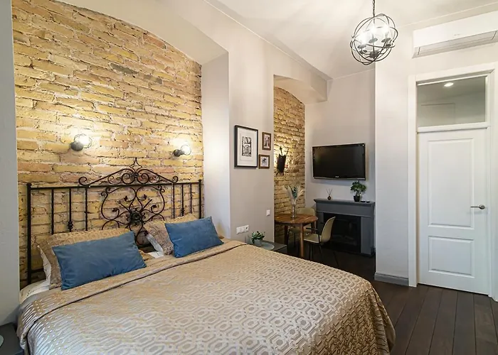 Old Town Senora Self Check-in And Free Parking ヴィリニュス